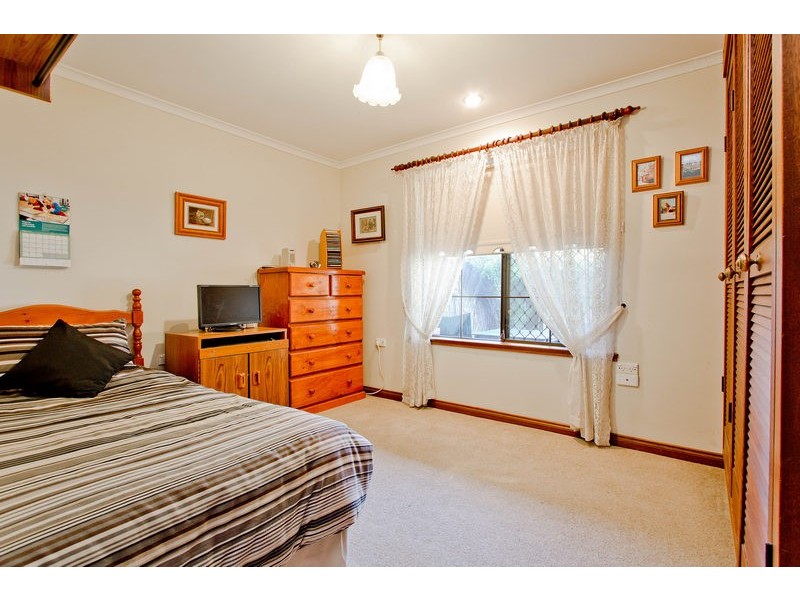 Unit 1/16 Staffa Street, Broadview SA 5083