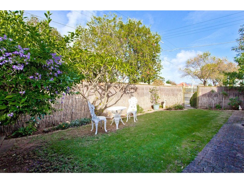 Unit 1/16 Staffa Street, Broadview SA 5083