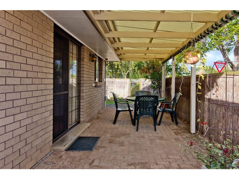 Unit 1/16 Staffa Street, Broadview SA 5083