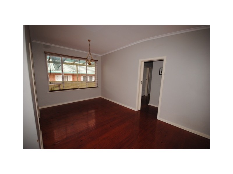 18 Fairway Street, Para Hills SA 5096