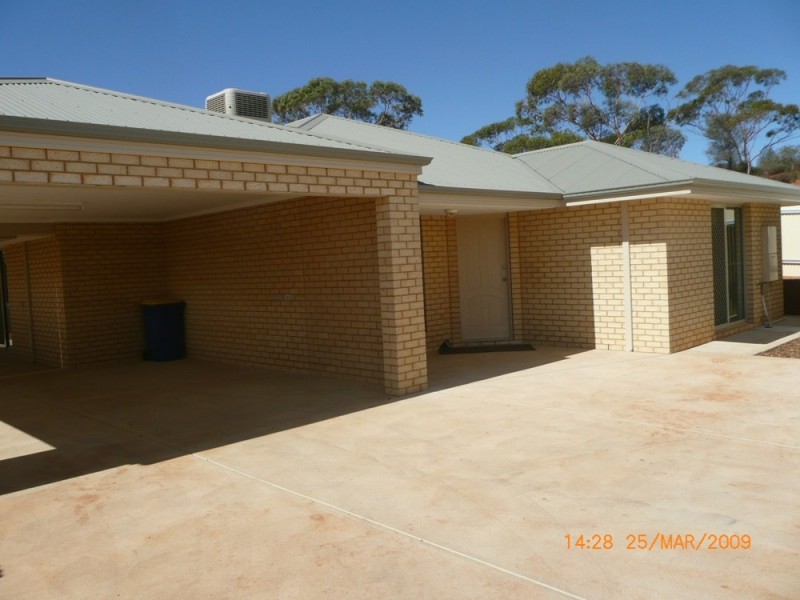 12 Tumbarri Way, Hannans WA 6430