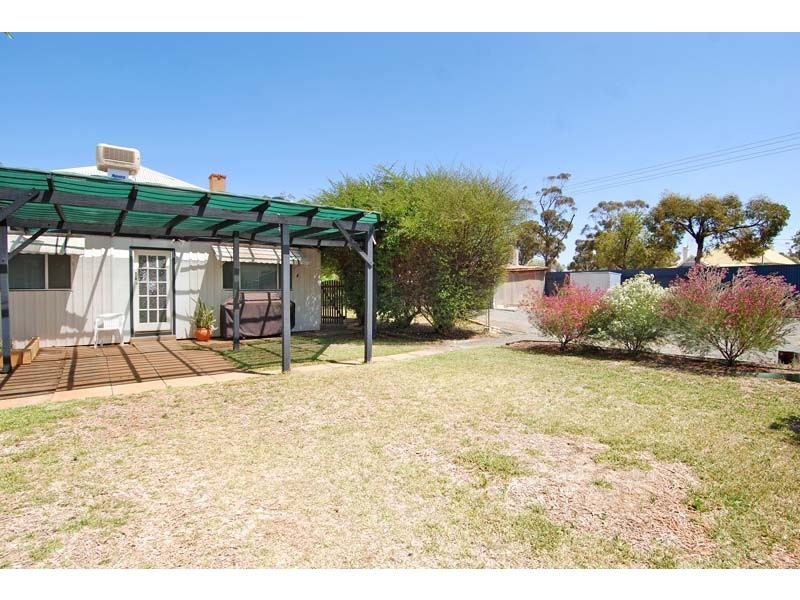 32 Graeme Street, Kalgoorlie WA 6430