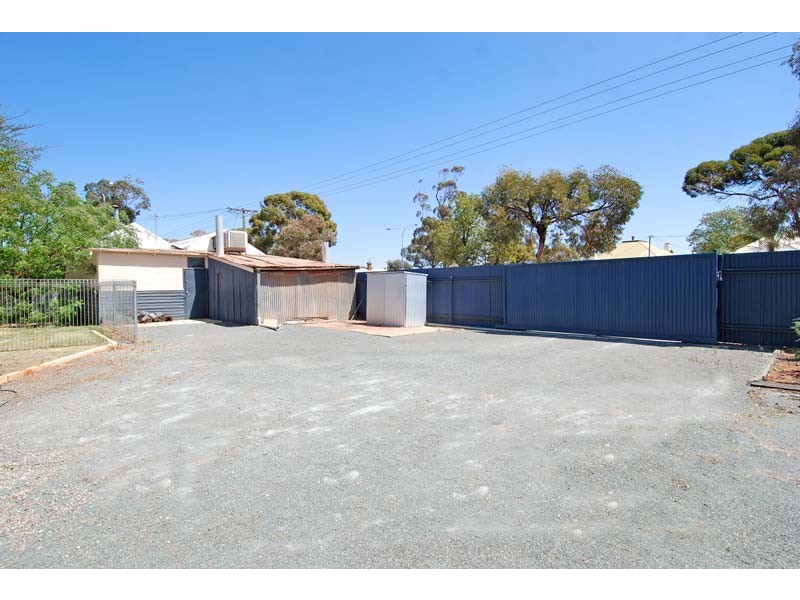 32 Graeme Street, Kalgoorlie WA 6430