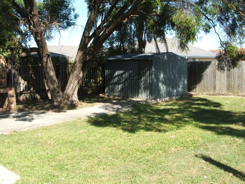 243 Whitehill Road, Raceview QLD 4305