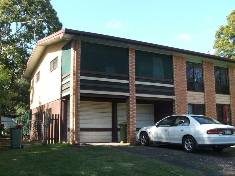 18 James Street, Bundamba QLD 4304