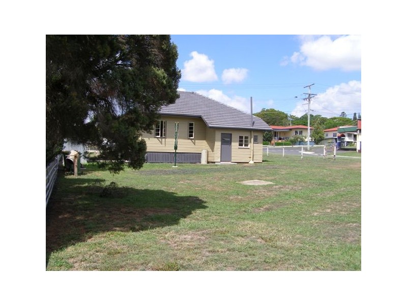 Booval QLD 4304