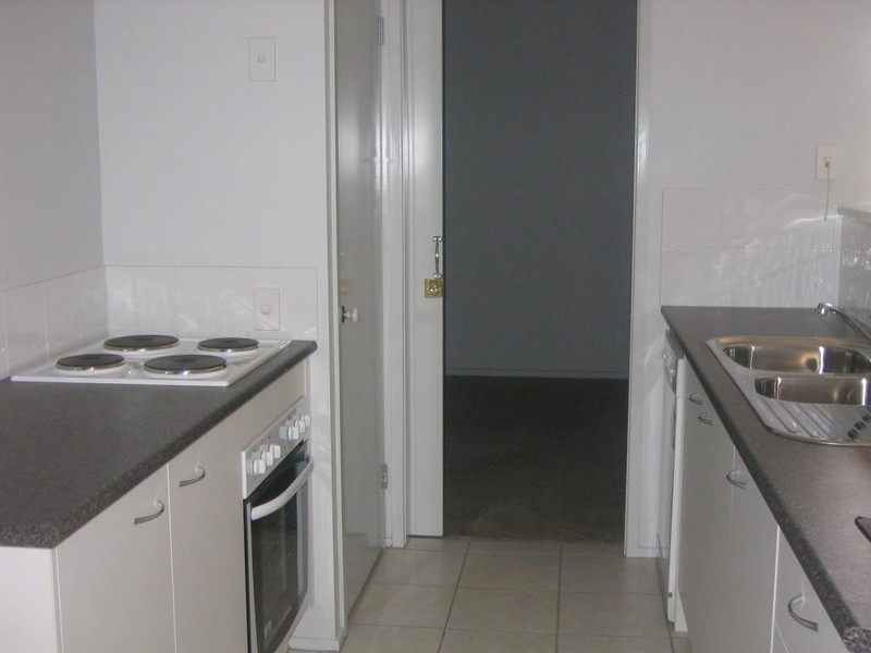 12 Des Arts Place, Wulkuraka QLD 4305