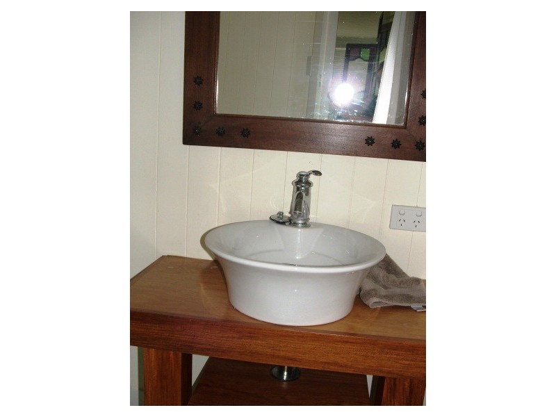 Eastern Heights QLD 4305