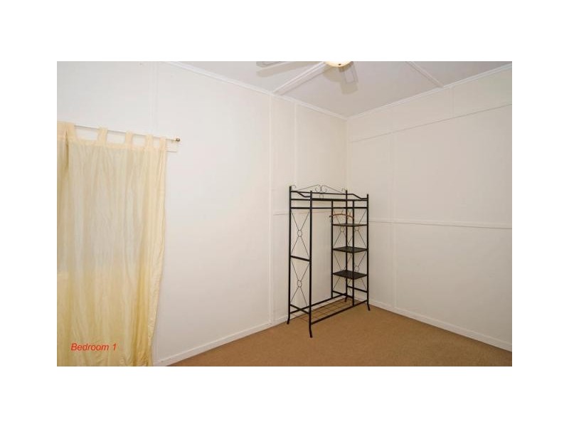 80 Woodford Street, One Mile QLD 4305