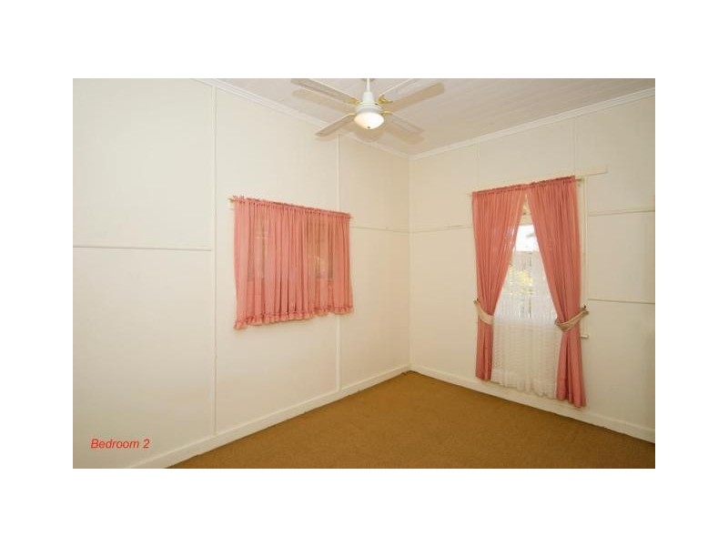 80 Woodford Street, One Mile QLD 4305