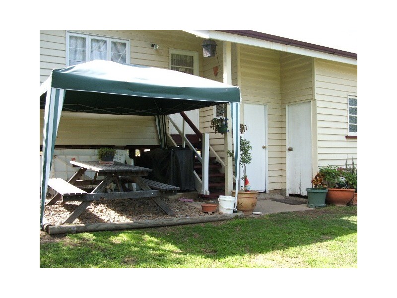 38 Stephenson Street, Sadliers Crossing QLD 4305