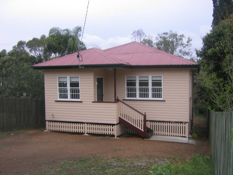 4 Scour Street, Tivoli QLD 4305