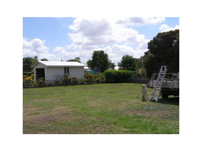 178 Glebe Road, Booval QLD 4304