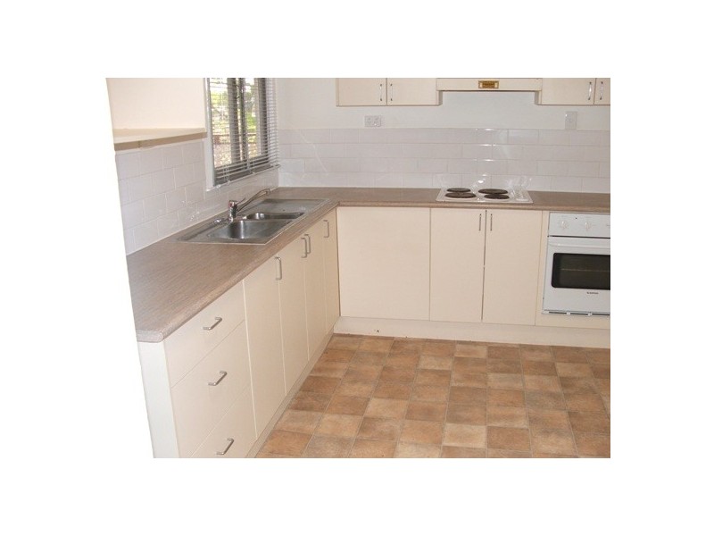36 Tibbits Street, Bundamba QLD 4304