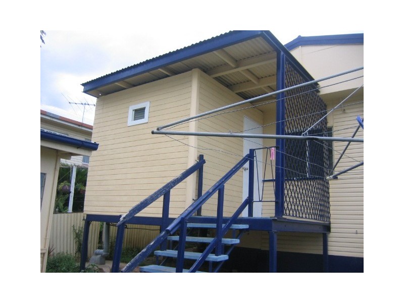 13 Ferguson Street, North Ipswich QLD 4305