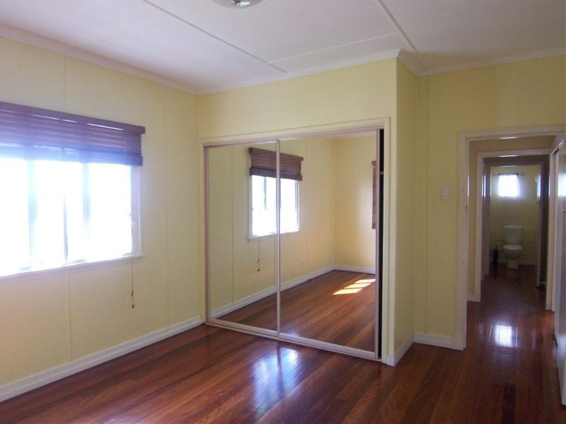 28 Clay Street, Ipswich QLD 4305