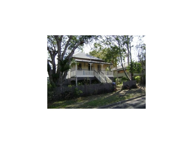 12 Bowen Street, Woodend QLD 4305
