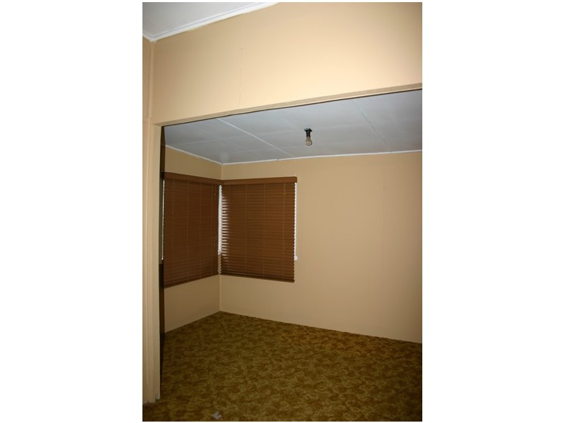 250 Warwick Road, Churchill QLD 4305