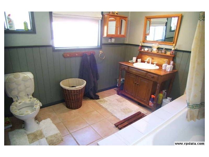 12 Ashfield Street, North Ipswich QLD 4305
