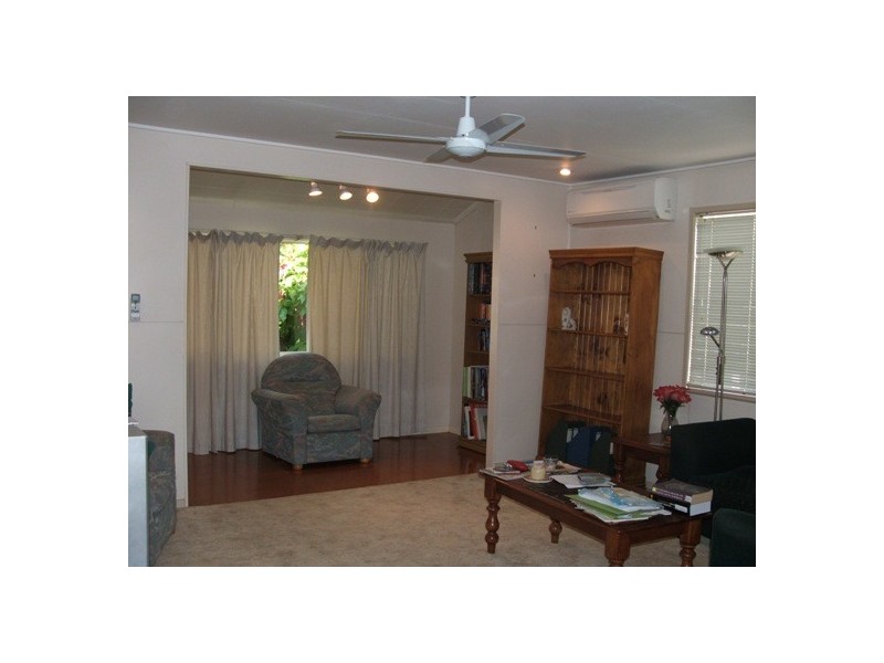 2A Roberts Street, North Ipswich QLD 4305