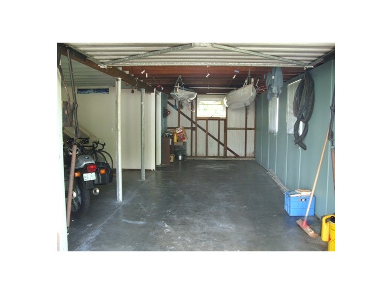 2A Roberts Street, North Ipswich QLD 4305