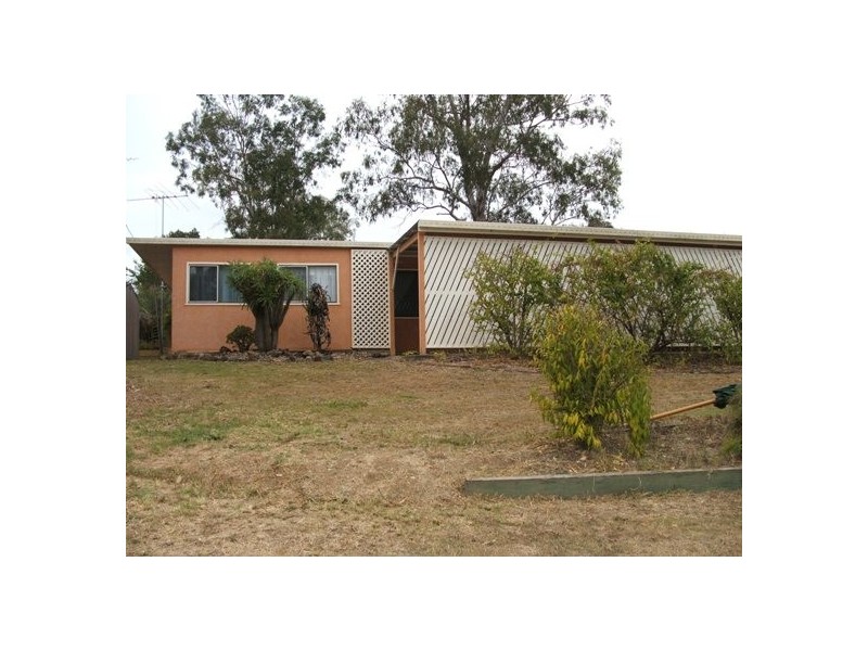 38 Berry Street, Churchill QLD 4305
