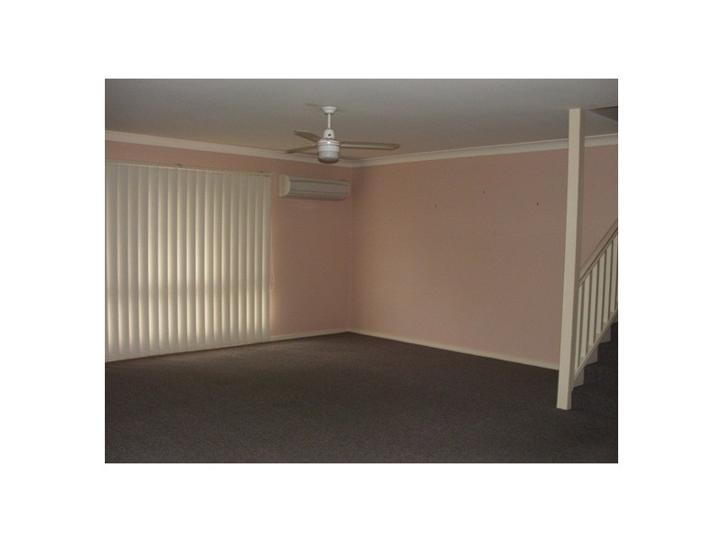 2/46 Cullen, Bundamba QLD 4304