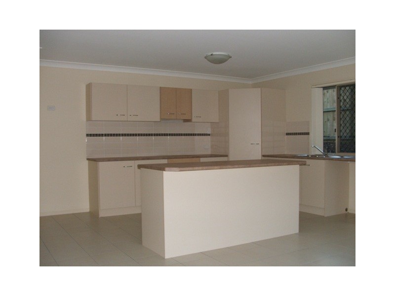 24 Skinner Street, Collingwood Park QLD 4301