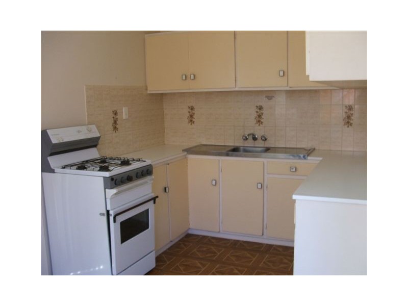 21 Albert Street, North Ipswich QLD 4305