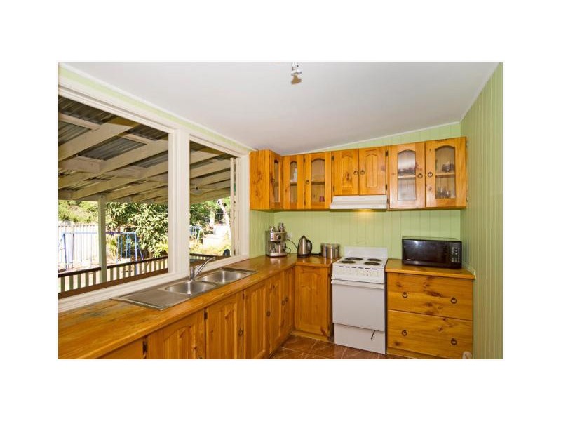32 Cothill Road, Silkstone QLD 4304