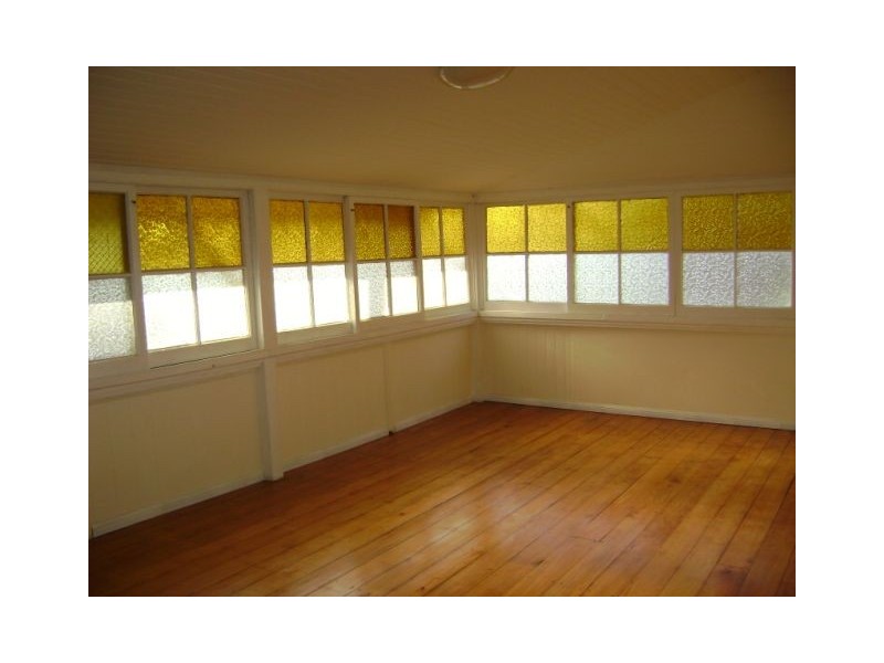 17 Murphy Street, Ipswich QLD 4305
