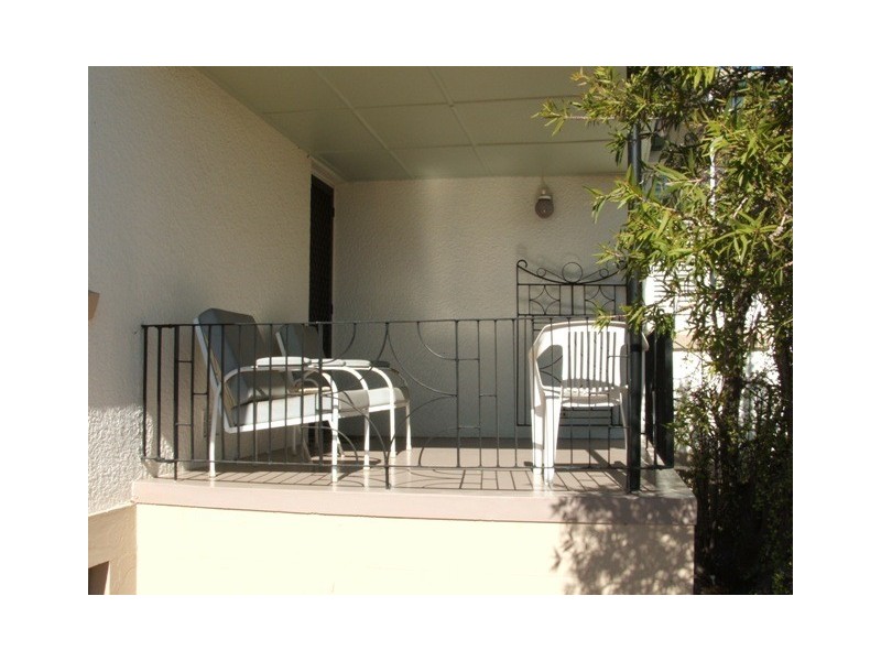 25 Dudleigh, Booval QLD 4304
