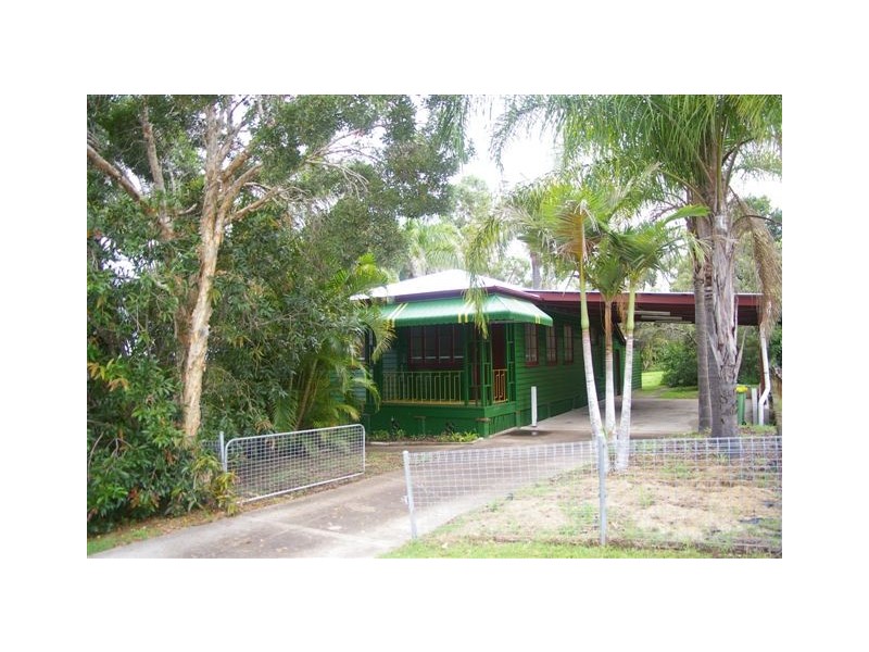 16 Hayes Street, Brassall QLD 4305