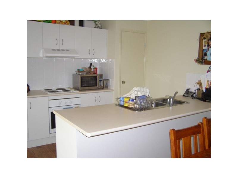 65 Banksia, Raceview QLD 4305