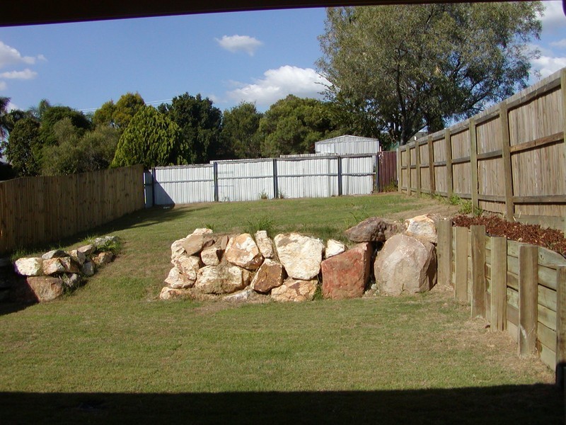 1/14 Lagoona Court, Churchill QLD 4305