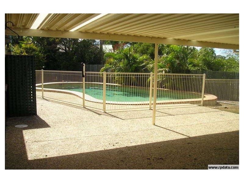 9 Takara Court, Karana Downs QLD 4306
