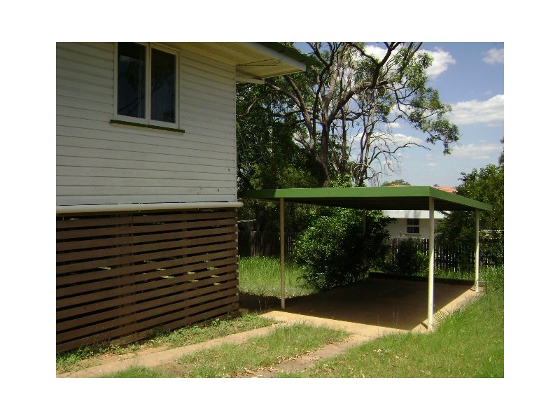 36 Aspinal Street, Leichhardt QLD 4305