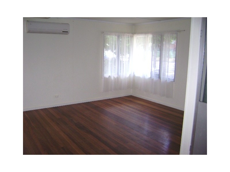 36 Aspinal Street, Leichhardt QLD 4305