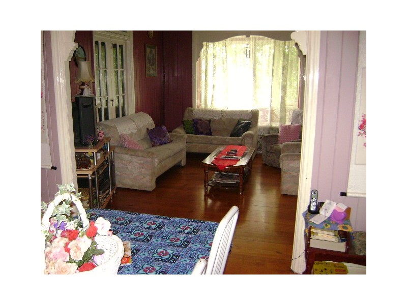 97 Chermside Road, East Ipswich QLD 4305