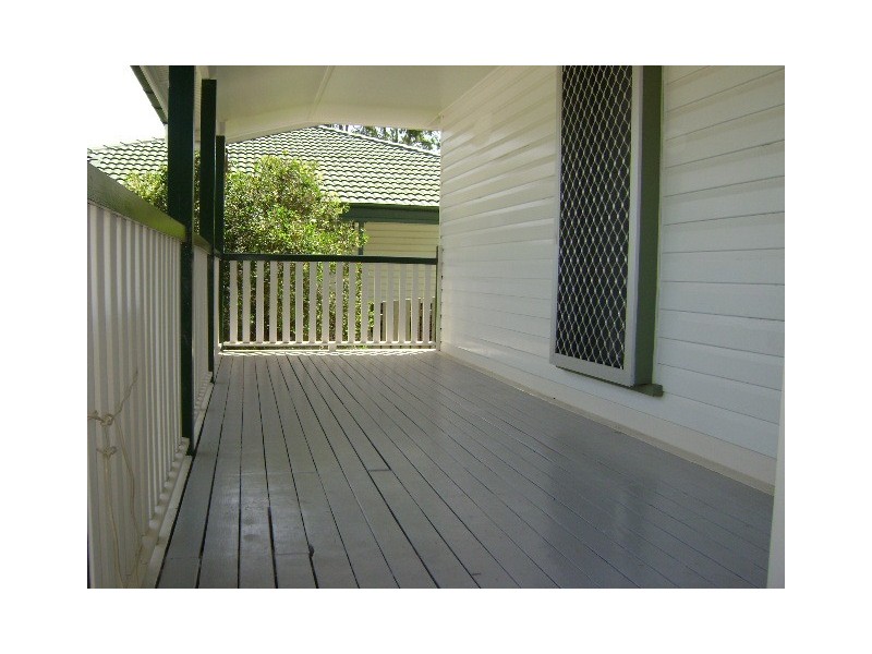 28 Wentworth Street, Leichhardt QLD 4305
