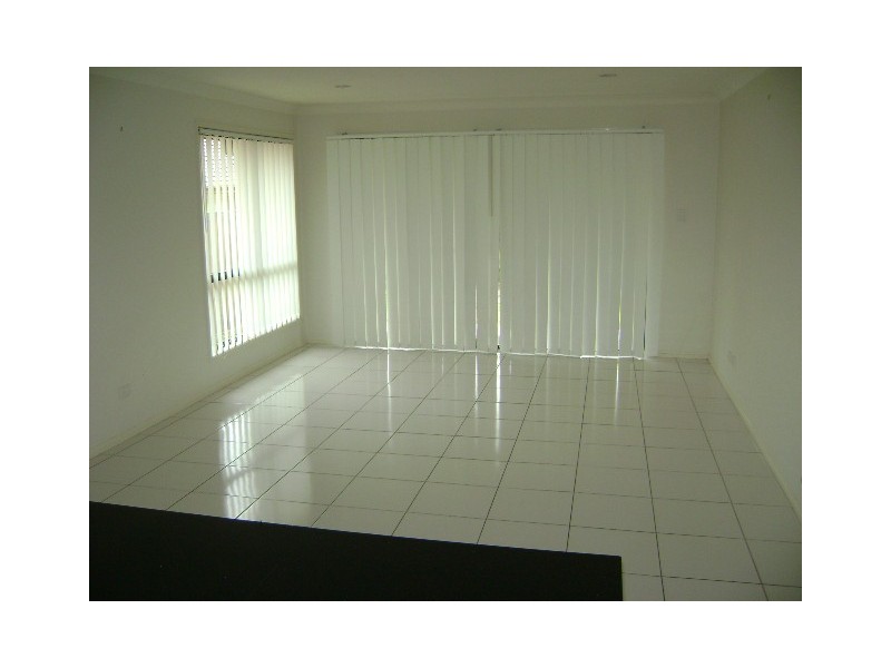 82 Albert Street, Goodna QLD 4300