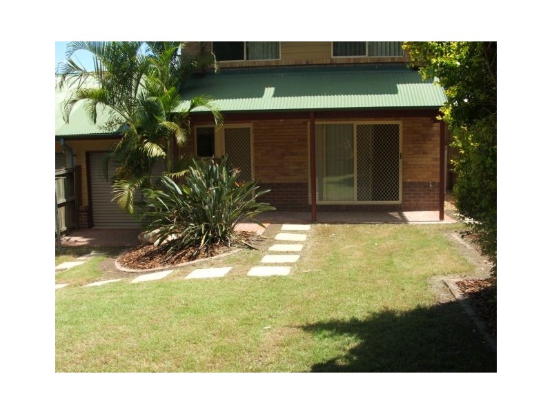2/36 Edith Drive, North Ipswich QLD 4305