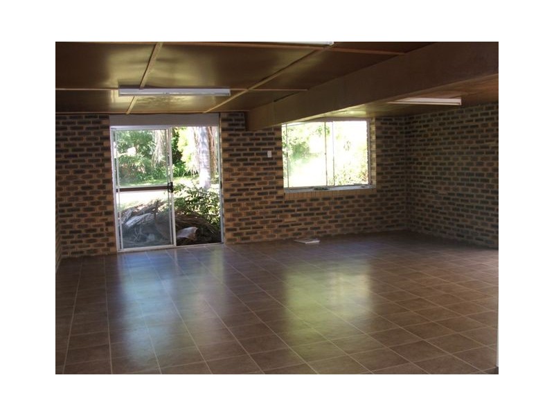 1 Bowers Street, Basin Pocket QLD 4305