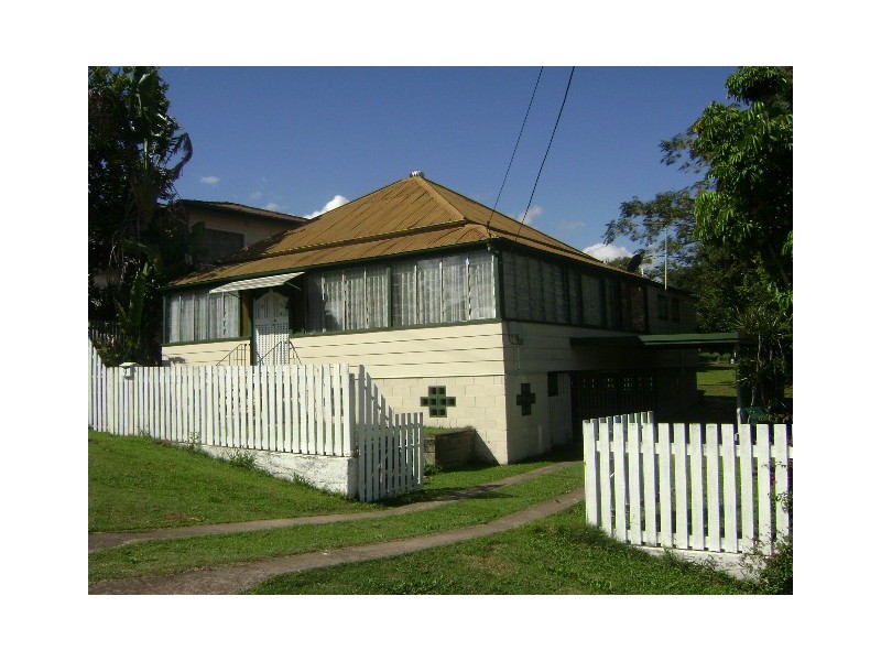 9 Challinor Street, Sadliers Crossing QLD 4305