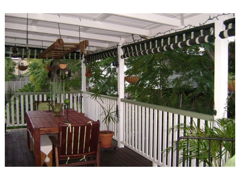 19 Macgregor Street, Woodend QLD 4305