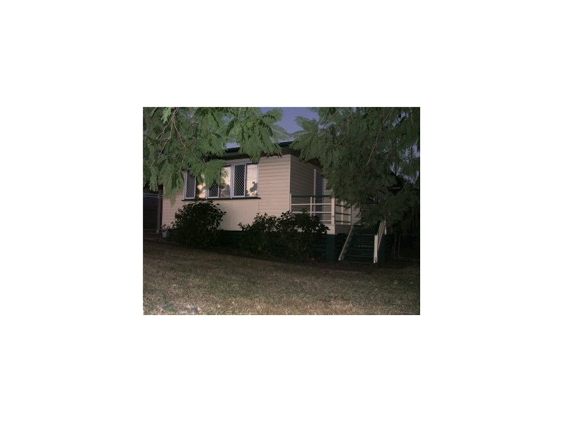 29 Chalk Street, Leichhardt QLD 4305