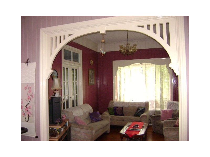 97 Chermside Road, East Ipswich QLD 4305