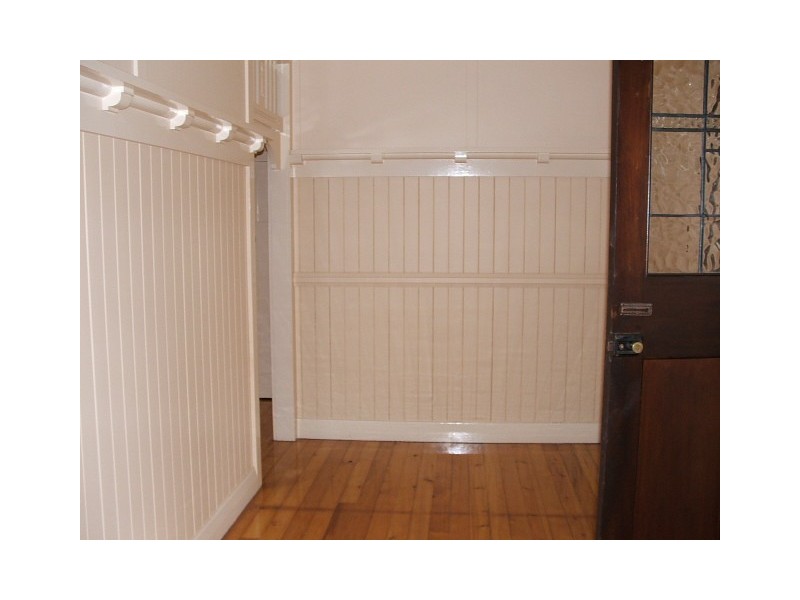 12 North Station Road, North Booval QLD 4304