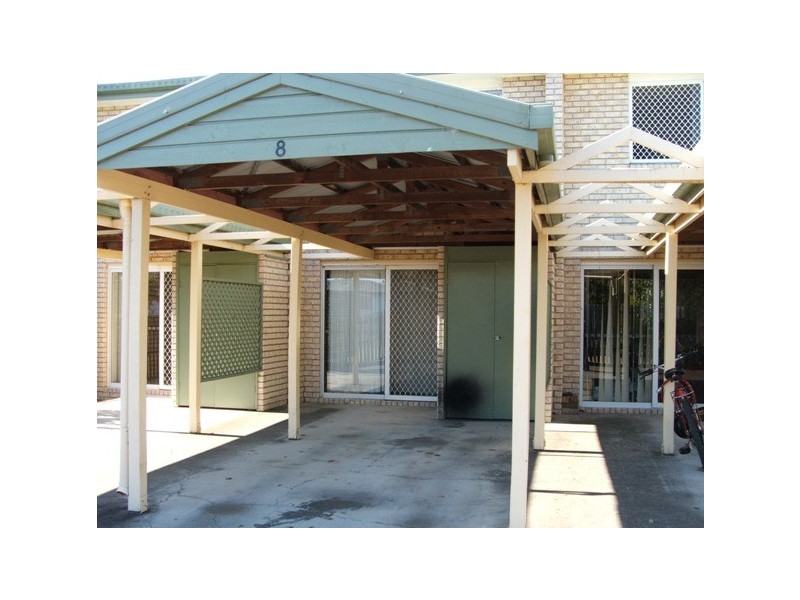 8/16 LINDSAY ST, Bundamba QLD 4304
