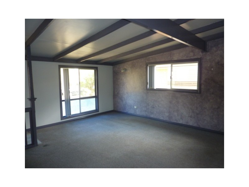 16 Bremer Parade, Basin Pocket QLD 4305